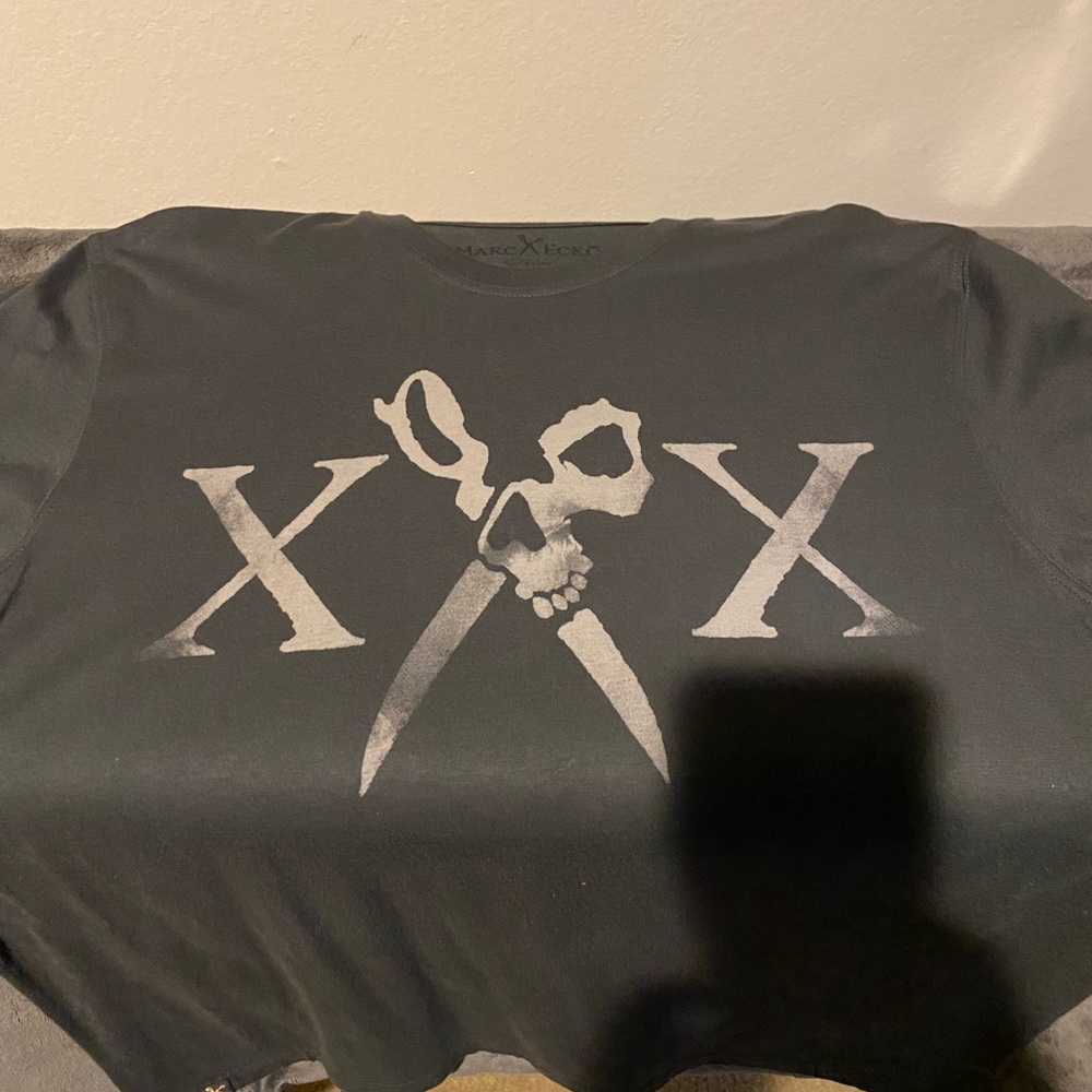 Marc Ecko crewneck T-shirt